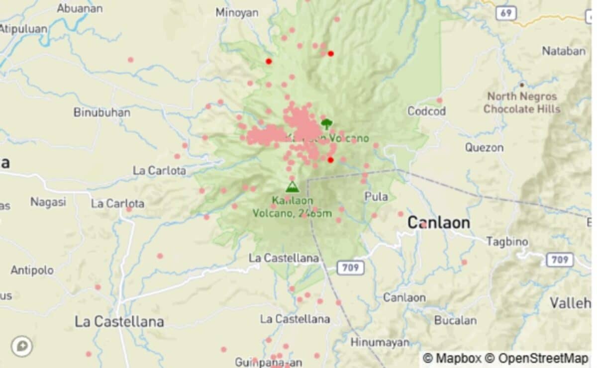 An image released by the Philippine Institute for Volcanology and Seismology shows the location of the earthquakes at Kanlaon Volcano in the past 24 hours as red dots while the earthquakes in the past two weeks are depicted in pink. — Photo from Phivolcs/Facebook