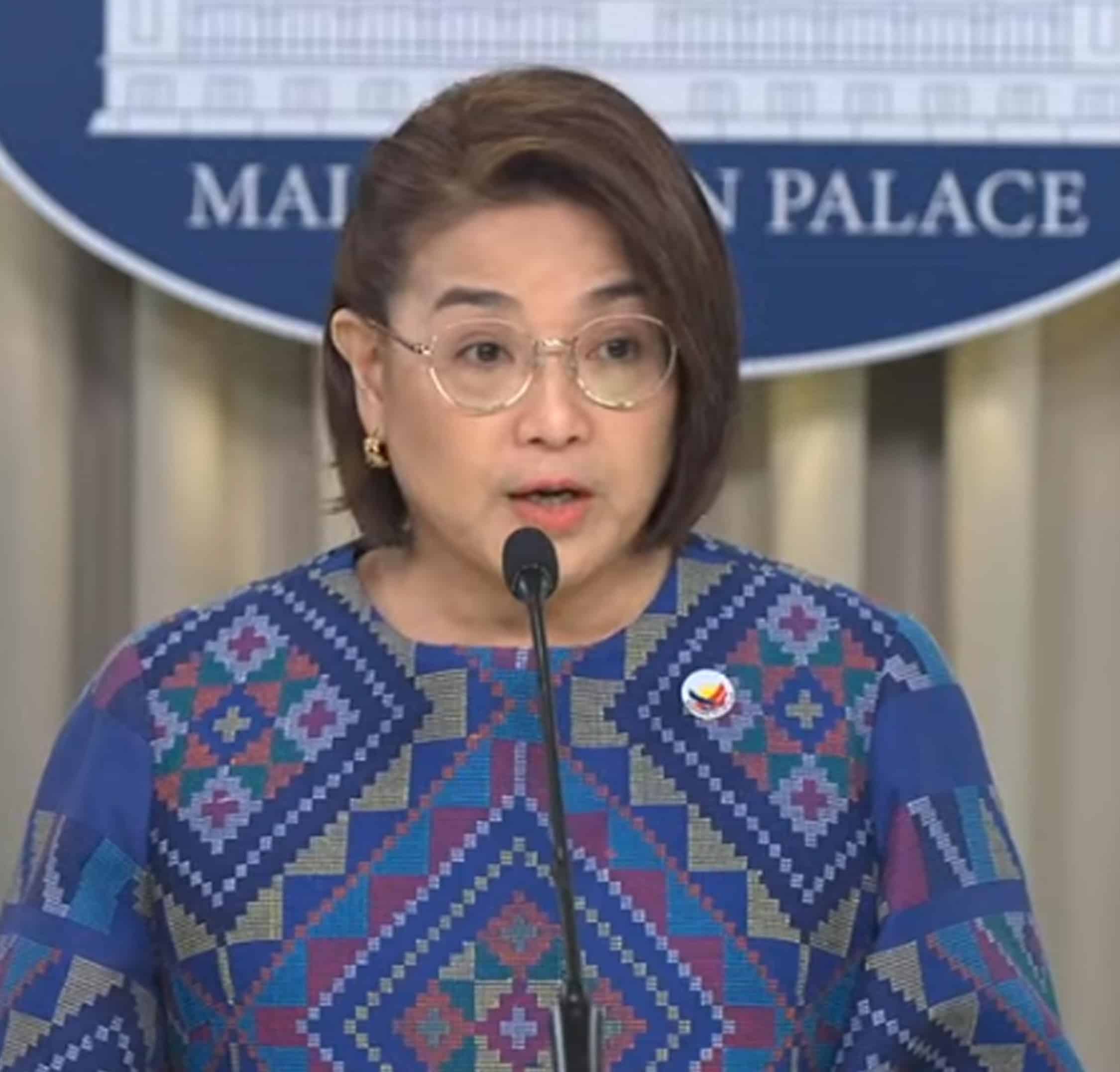  Malacañang on Tuesday warned of possible sanctions against government officials who fail to explain discrepancies in their project accomplishment reports.